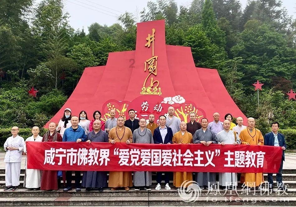 大连北站二楼能空车上去接人吗?听说除了送客的车，上二楼扣3分200元游戏画面